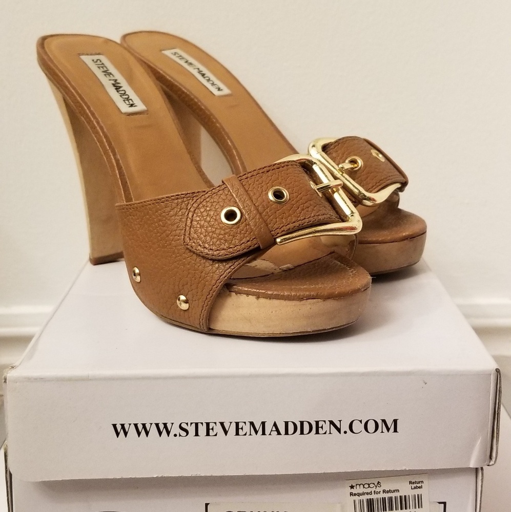 Sandal